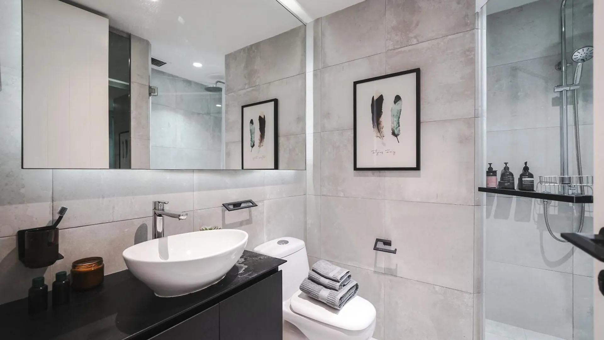 Base Residences: Hong Kong Street シンガポール