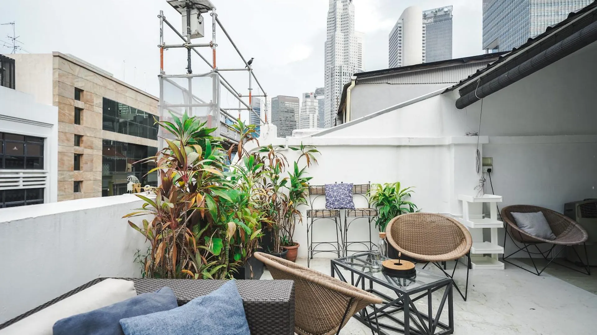 アパート Base Residences: Hong Kong Street シンガポール
