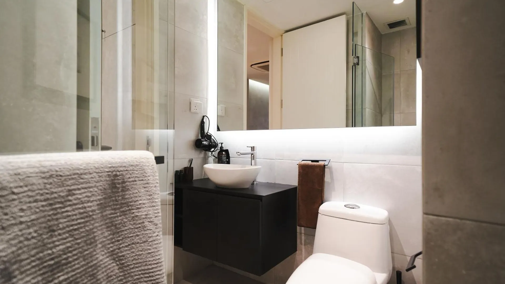 アパート Base Residences: Hong Kong Street シンガポール シンガポール