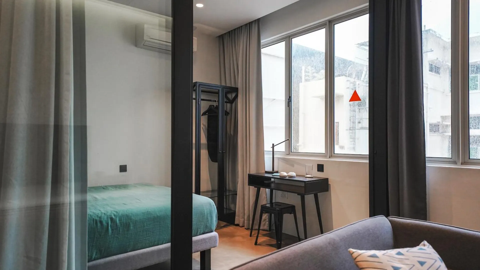 Base Residences: Hong Kong Street シンガポール