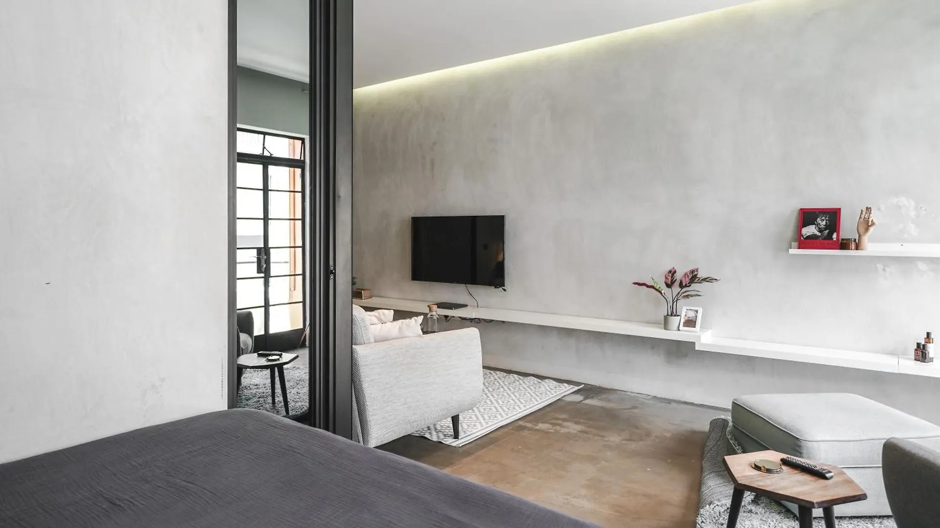 Base Residences: Hong Kong Street シンガポール