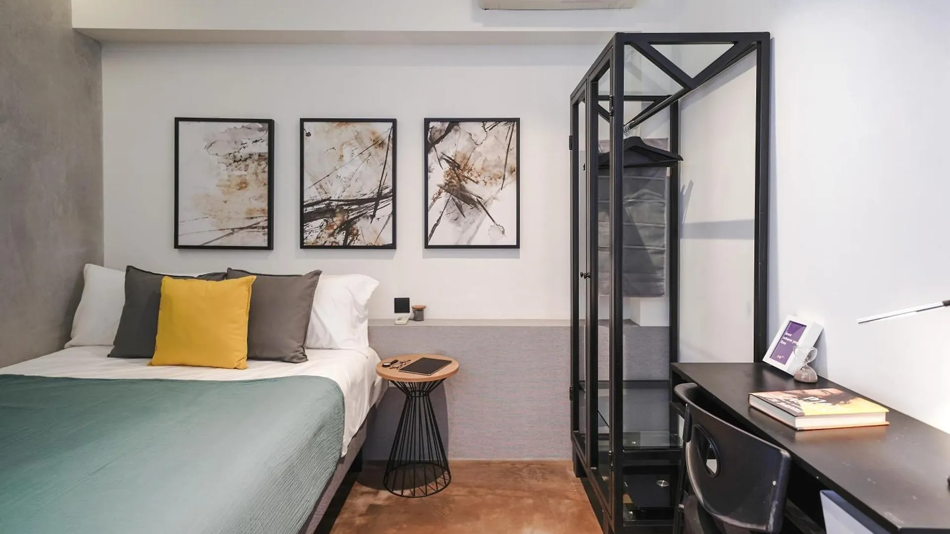 Base Residences: Hong Kong Street 新加坡 公寓